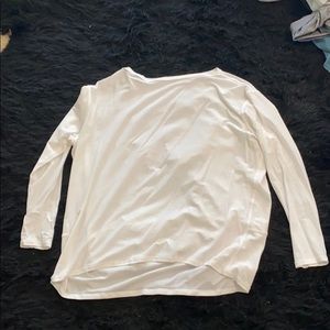 LULULEMON White Tee